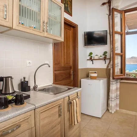 Annas Houses Chalki Town Exterior foto