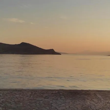Annas Houses Chalki Town Zimmer foto